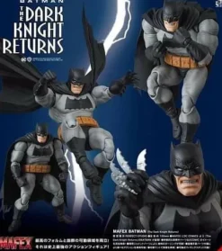 Mafex Batman Dark Knight Returns Action Figure #106<DC Clearance