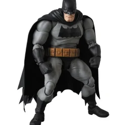 Mafex Batman Dark Knight Returns Action Figure #106<DC Clearance