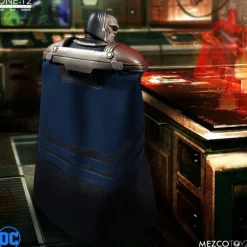 Mezco Darkseid One:12 Scale Action Figure<DC New