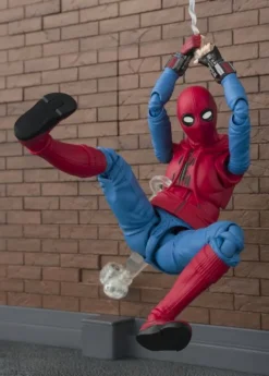 Bandai SH Figuarts Homecoming Spider-Man Home Made Suit w/ Wall Action Figure<Marvel Hot