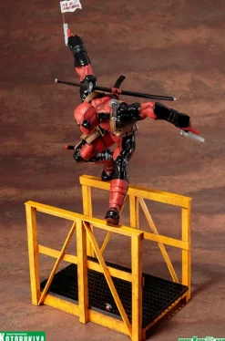 Kotobukiya Artfx+ Deadpool Statue<Marvel Online