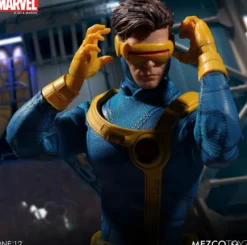 Mezco Cyclops One:12 Scale Action Figure<Marvel Hot